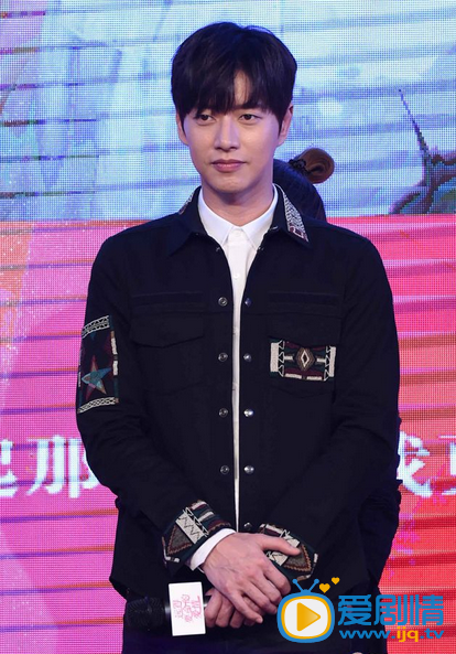 朴海镇活动照 朴海镇高清写真_朴海镇高清剧照