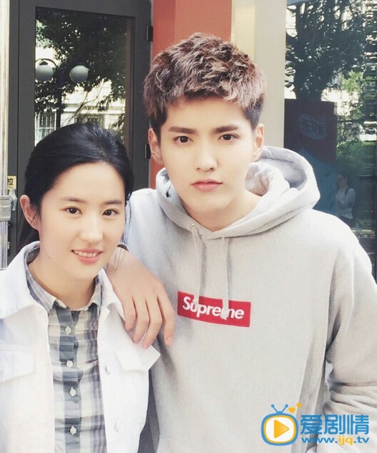 吴亦凡《原来你也在这里》剧照 吴亦凡高清写真_吴亦凡高清剧照