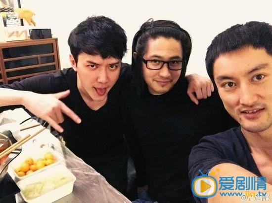 冯绍峰生活照 冯绍峰高清写真_冯绍峰高清剧照