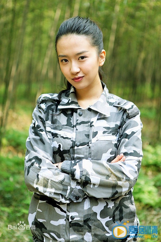 许龄月学生制服 许龄月高清写真_许龄月高清剧照