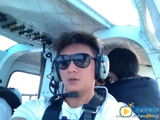 吴奇隆生活照 吴奇隆高清写真_吴奇隆高清剧照