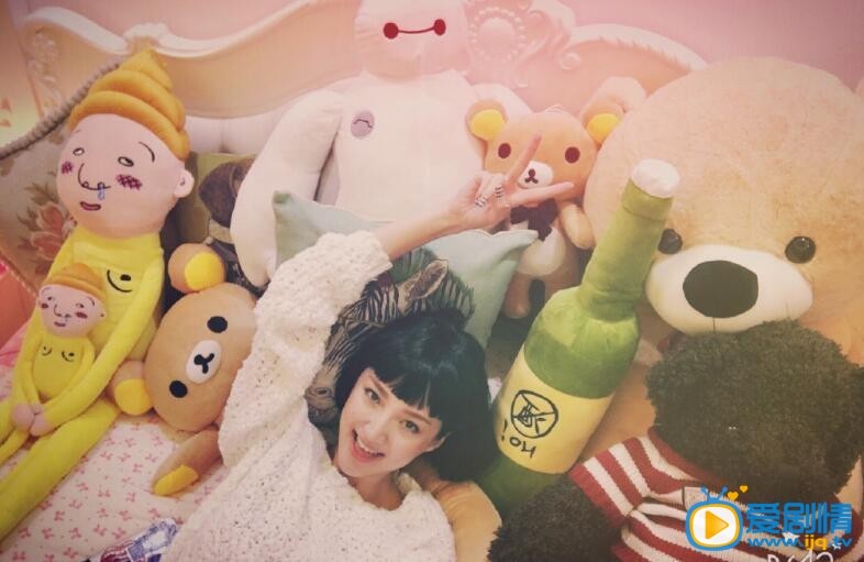 郑雅文微博配图写真 郑雅文高清写真_郑雅文高清剧照