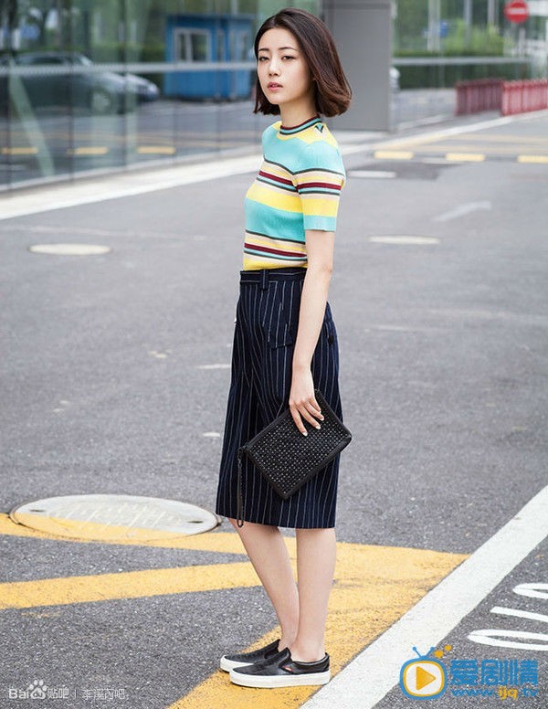 李溪芮街拍 李溪芮高清写真_李溪芮高清剧照