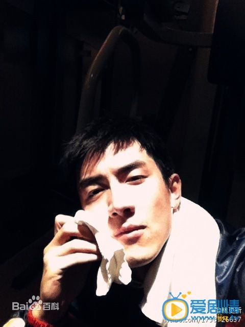 林更新封面杂志 林更新高清写真_林更新高清剧照