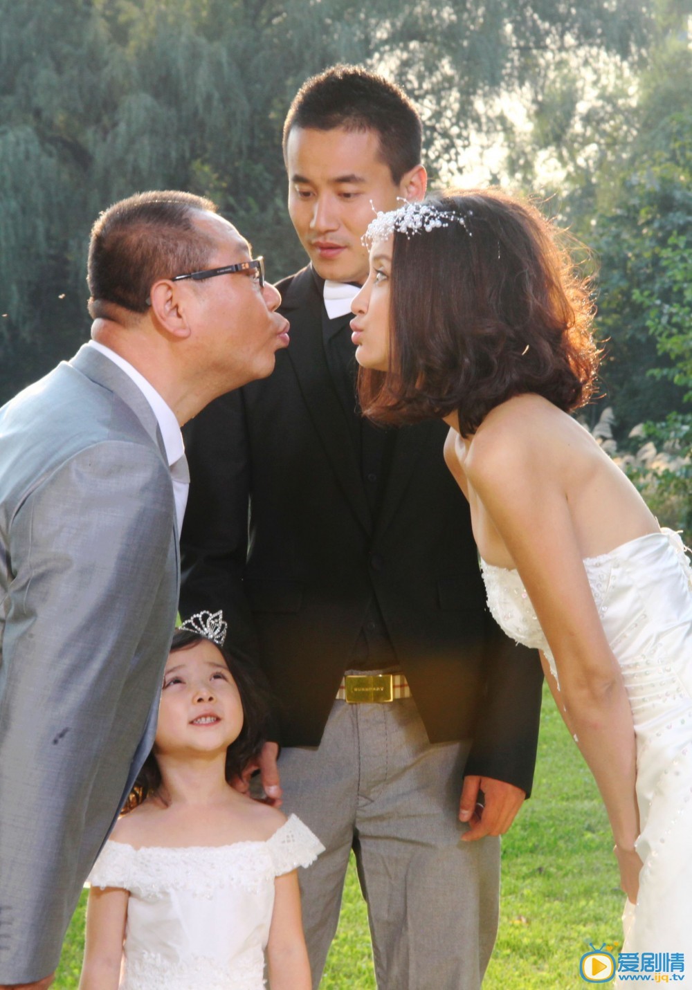 张歆艺《先结婚后恋爱》剧照 张歆艺高清写真_张歆艺高清剧照