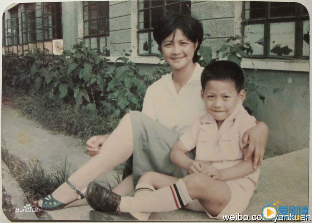 严屹宽少年时期 严屹宽高清写真_严屹宽高清剧照