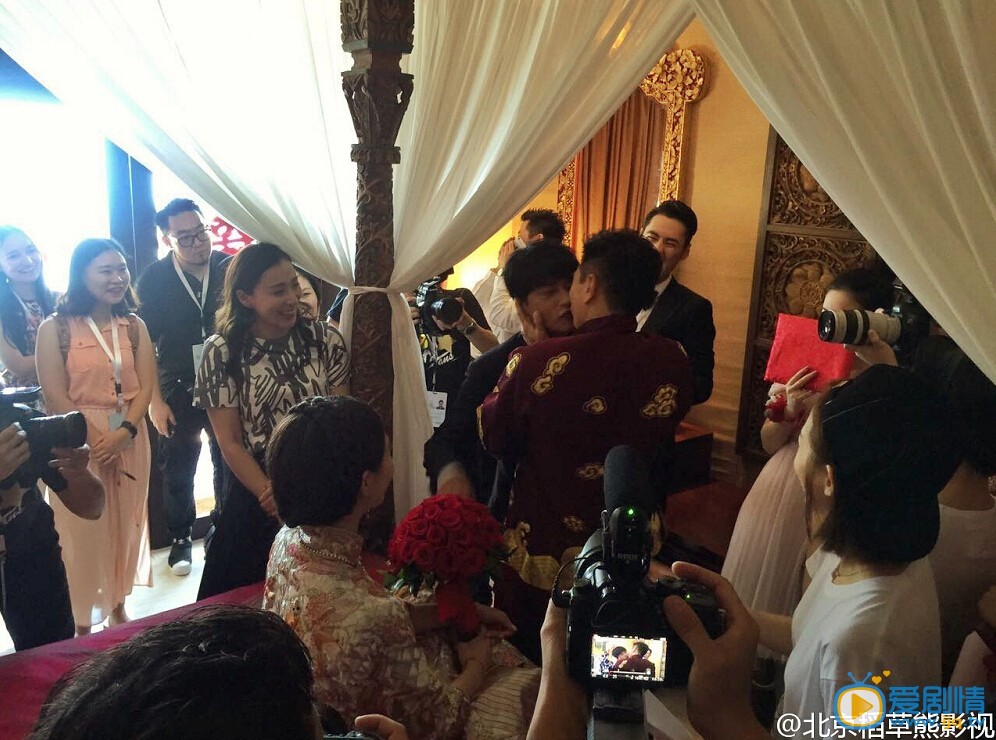 吴奇隆婚礼现场高清组图 吴奇隆高清写真_吴奇隆高清剧照
