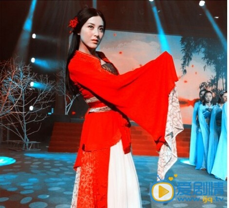 曾黎写真 曾黎个人写真曾黎个人资料介绍曾黎简介