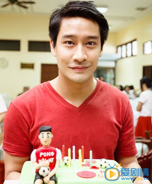 Pong个人写真 pong个人资料简介pong个人写真pong个人介绍
