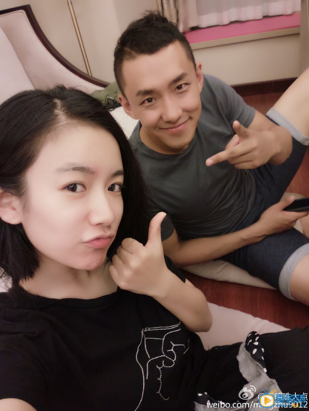 李明珠卖萌照 李明珠高清写真_李明珠高清剧照