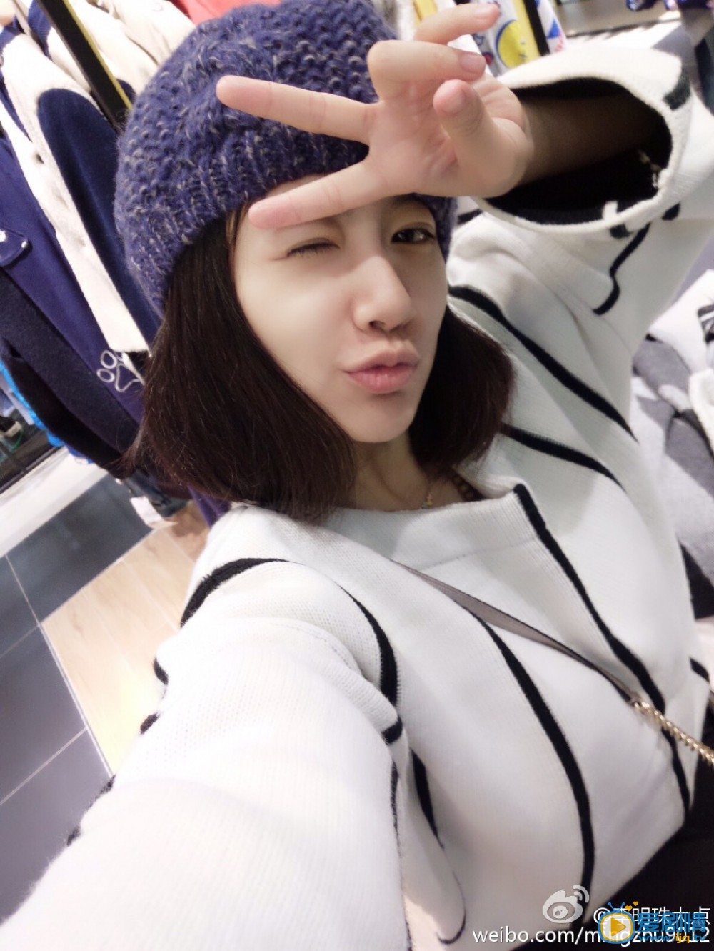 李明珠卖萌照 李明珠高清写真_李明珠高清剧照