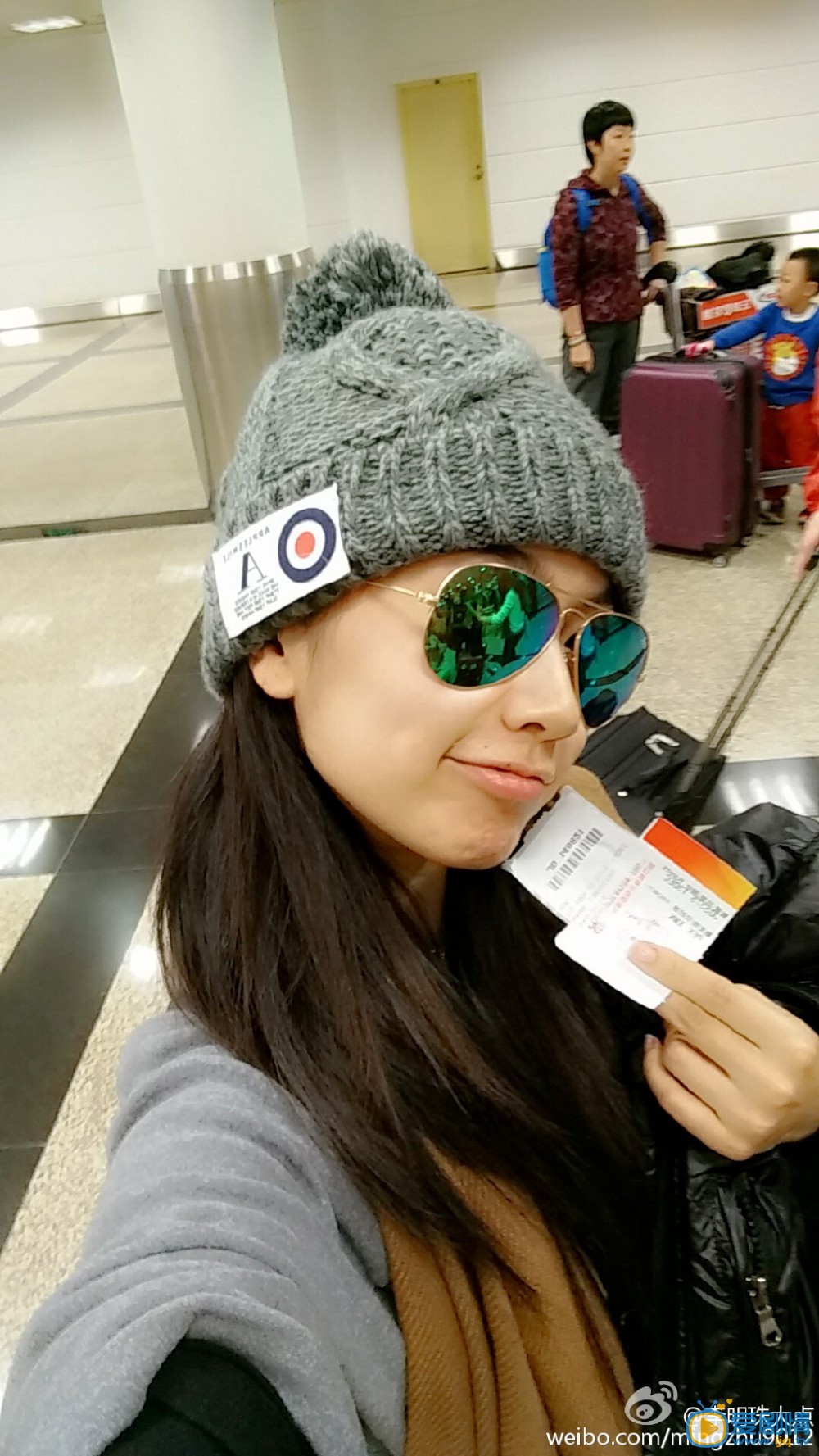 李明珠卖萌照 李明珠高清写真_李明珠高清剧照