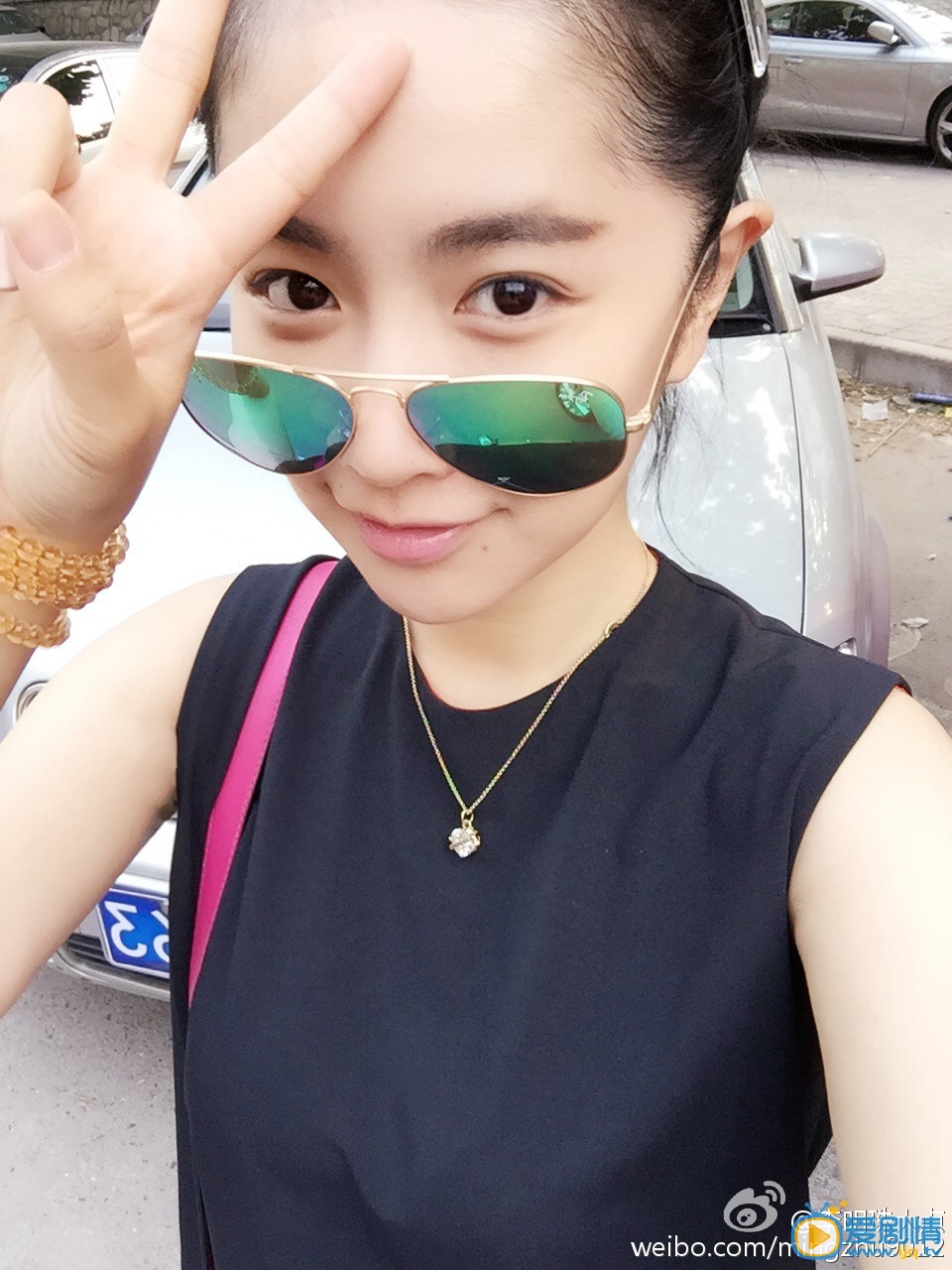 李明珠生活照 李明珠高清写真_李明珠高清剧照