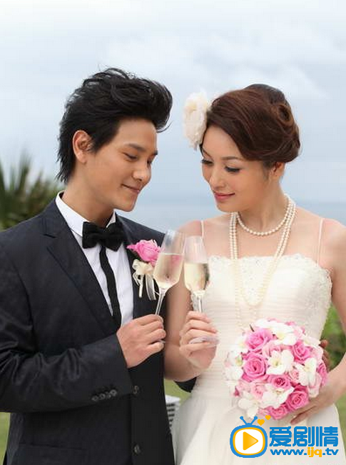 丁子峻丁子峻与老婆合照 丁子峻与老婆朱虹合照