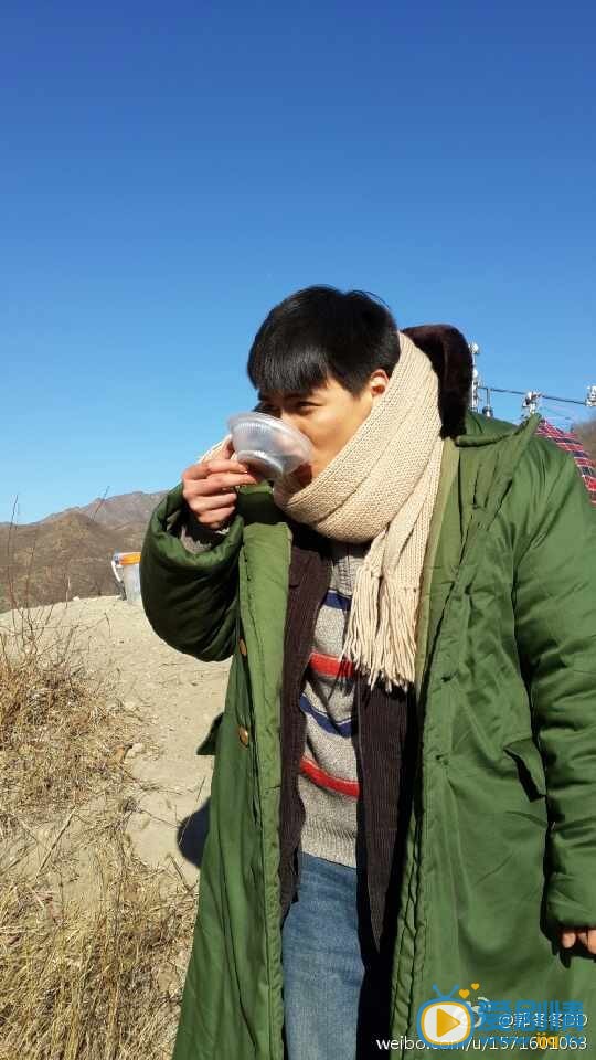 郭冬冬幕后搞怪照 郭冬冬高清写真_郭冬冬高清剧照