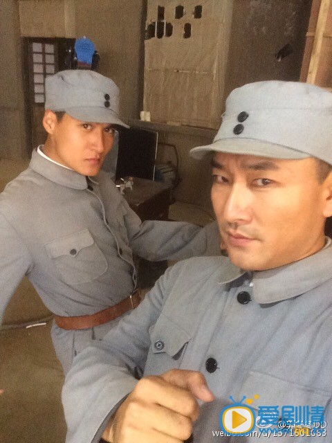 郭冬冬幕后搞怪照 郭冬冬高清写真_郭冬冬高清剧照