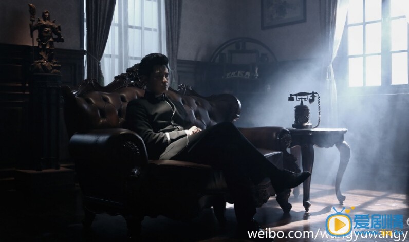王雨《长江往事》剧照 王雨个人介绍简介王雨高清照