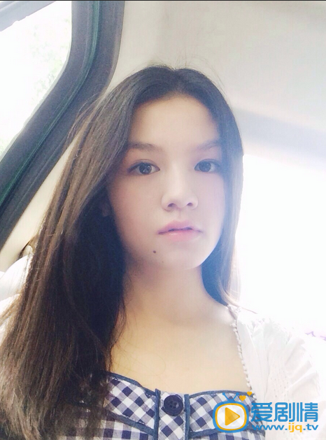 春夏生活照 春夏高清写真_春夏高清剧照