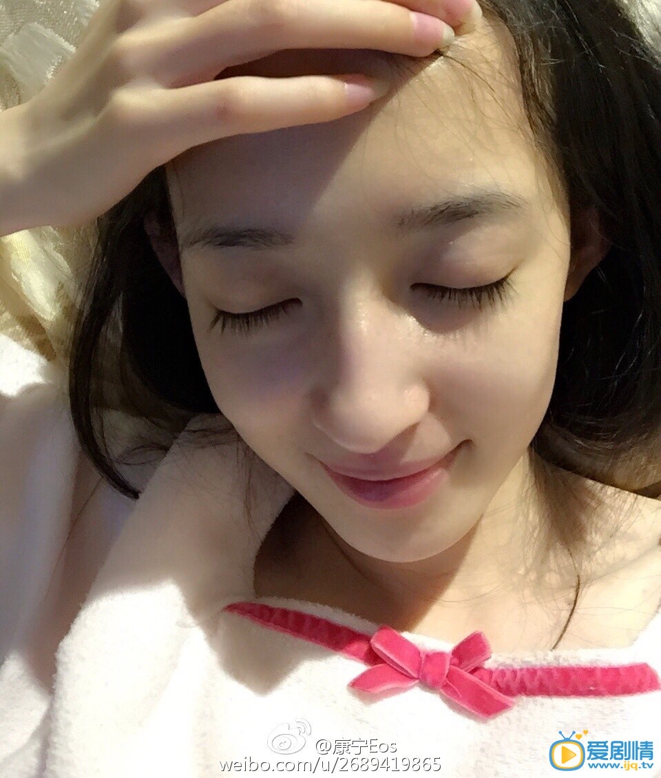 康宁生活照 康宁高清写真_康宁高清剧照