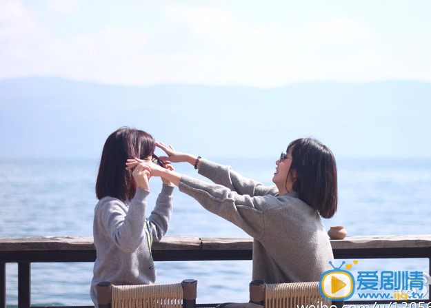 董晴和朋友合影照 董晴高清写真_董晴高清剧照