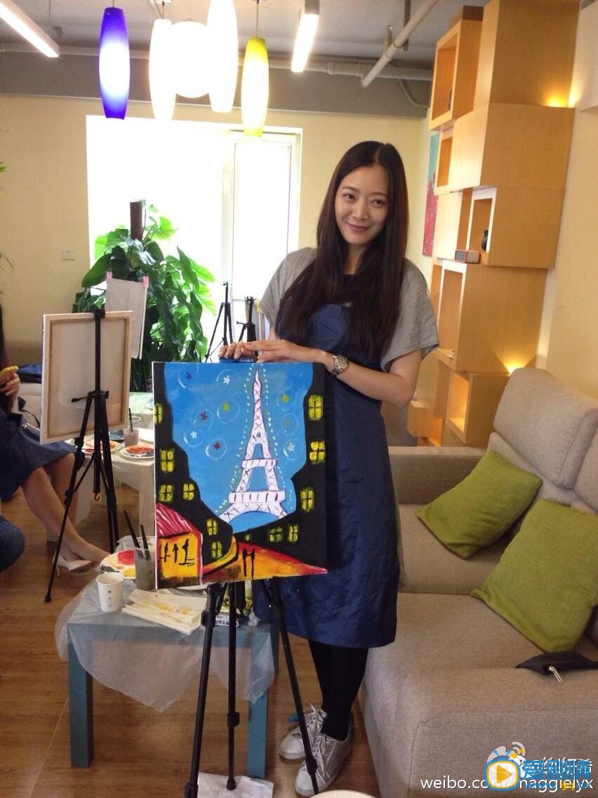 刘妍希刘妍希油画 刘妍希高清写真_刘妍希高清剧照