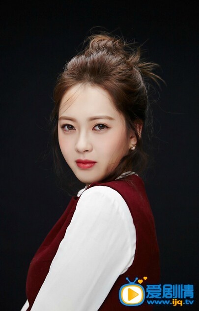 高雅拉写真 高雅拉个人资料介绍简介高雅拉个人写真高雅拉高清照片