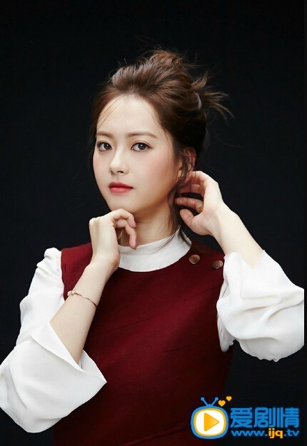 高雅拉写真 高雅拉个人资料介绍简介高雅拉个人写真高雅拉高清照片