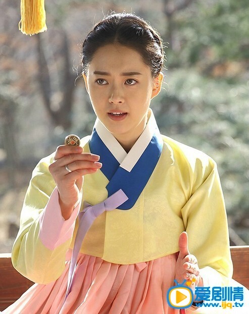 高雅拉《朝鲜魔术师》剧照 高雅拉个人资料介绍简介高雅拉《朝鲜魔术师》剧照高雅拉高清照片