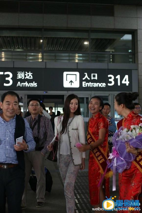 龙一一活动照 龙一一高清写真_龙一一高清剧照