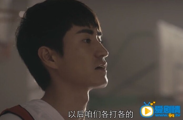 杨玏《匆匆那年》剧照 杨玏个人资料介绍简介杨玏《匆匆那年》剧照