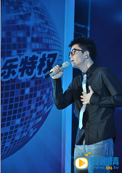 王栎鑫演唱会照片 王栎鑫高清写真_王栎鑫高清剧照