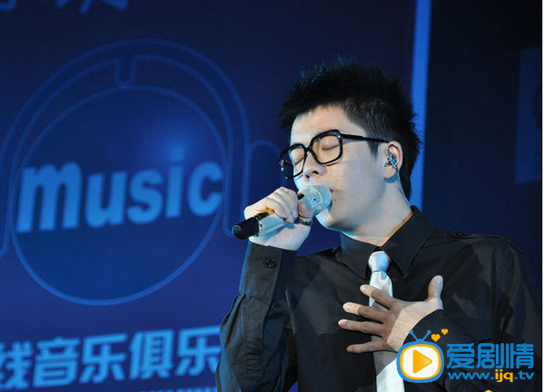 王栎鑫演唱会照片 王栎鑫高清写真_王栎鑫高清剧照