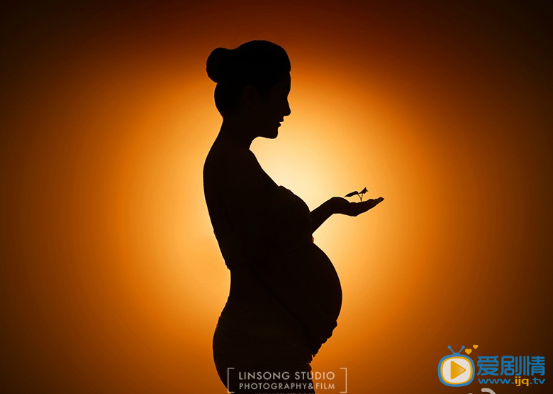 王栎鑫王烁鑫和吴雅婷孕妇写真照 王栎鑫高清写真_王栎鑫高清剧照