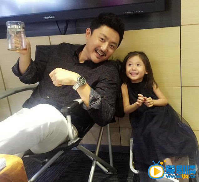 涂松岩生活照 涂松岩生活照