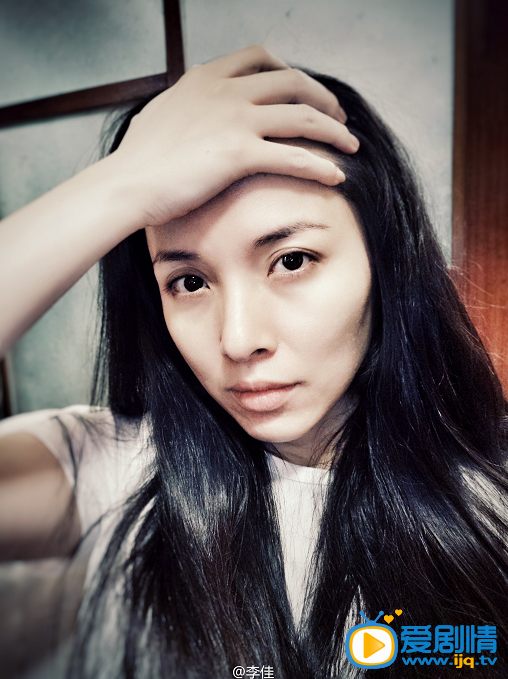 李佳生活照 李佳高清写真_李佳高清剧照