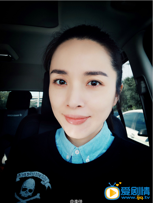 李佳生活照 李佳高清写真_李佳高清剧照