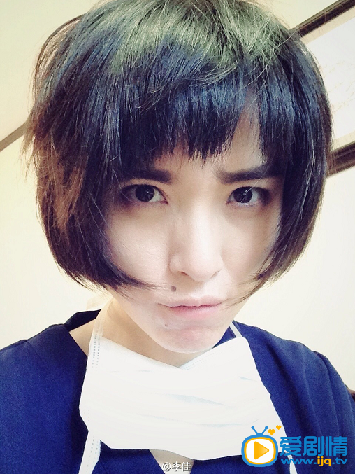 李佳生活照 李佳高清写真_李佳高清剧照