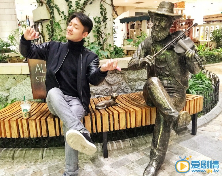 黄世超生活照 黄世超个人资料介绍简介黄世超生活照