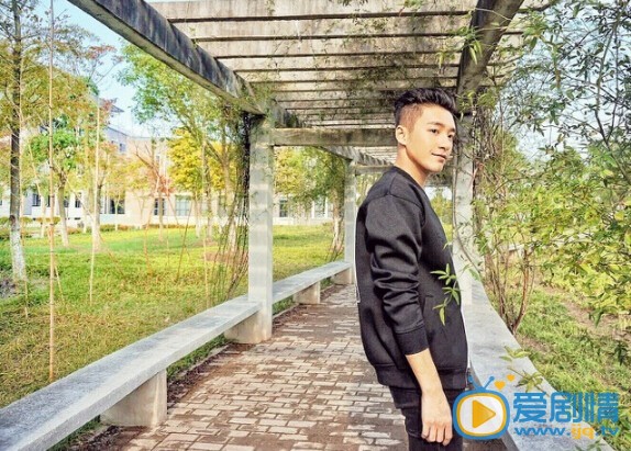 黄世超生活照 黄世超个人资料介绍简介黄世超生活照