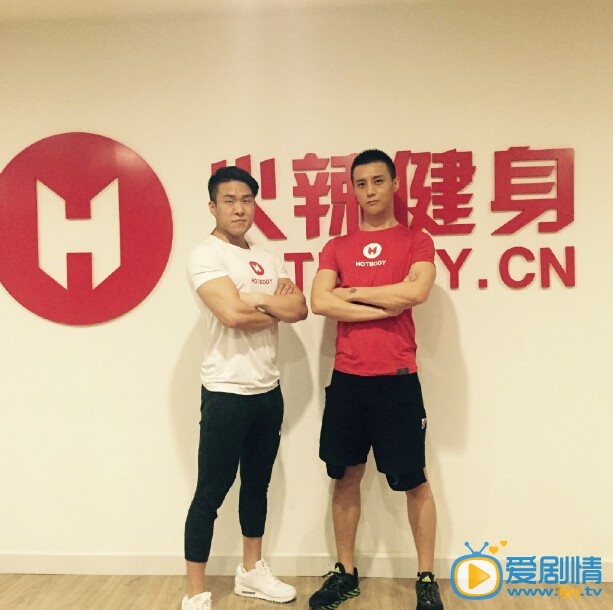 王宫良生活照 王柯达个人资料介绍简介王柯达生活照