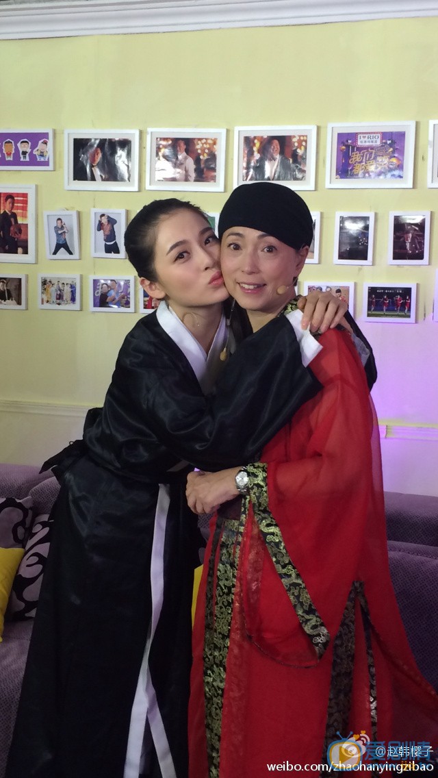 赵樱子嘟嘴卖萌照 赵樱子高清写真_赵樱子高清剧照