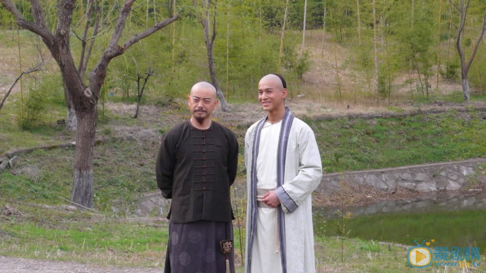 乔振宇《书剑恩仇录》剧照 乔振宇高清写真_乔振宇高清剧照