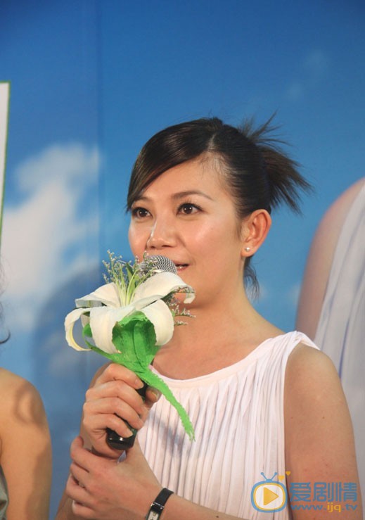 梁静茹表演照 生活照