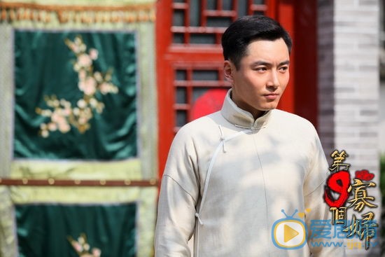 李东学《第九个寡妇》剧照 李东学高清写真_李东学高清剧照