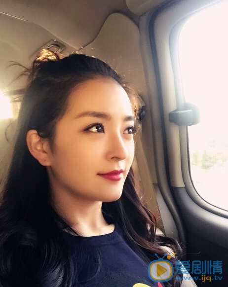 种丹妮生活照 种丹妮 生活照