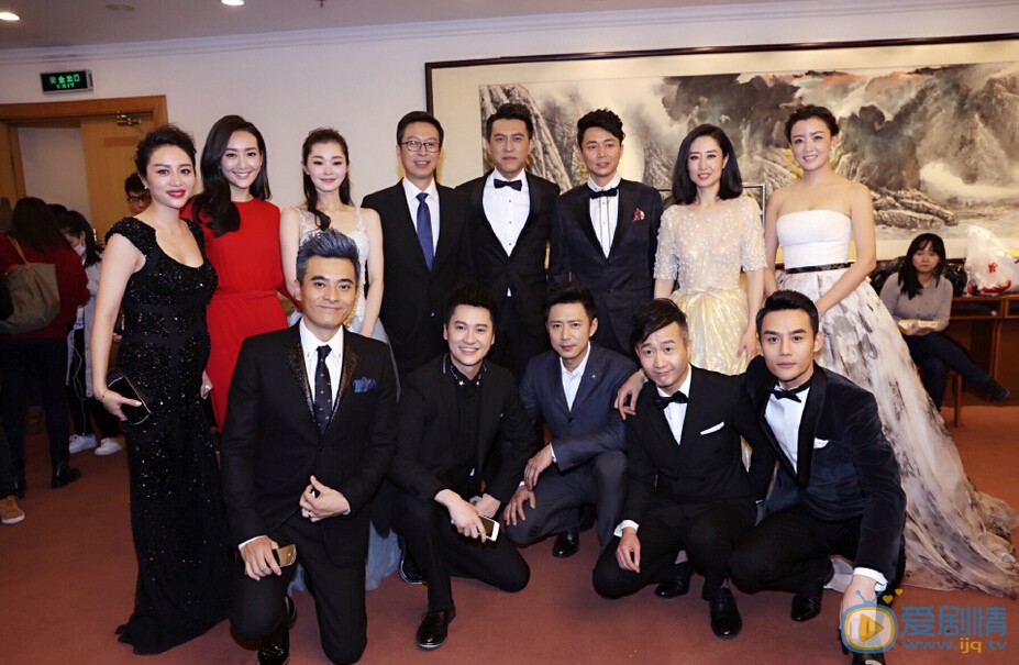 王鸥与人合照 王鸥个人资料介绍简介王鸥与人合照