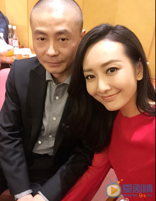 王鸥与人合照 王鸥个人资料介绍简介王鸥与人合照