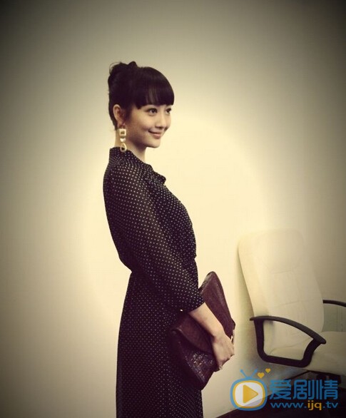 王鸥活动照 王鸥个人资料介绍简介王鸥活动照