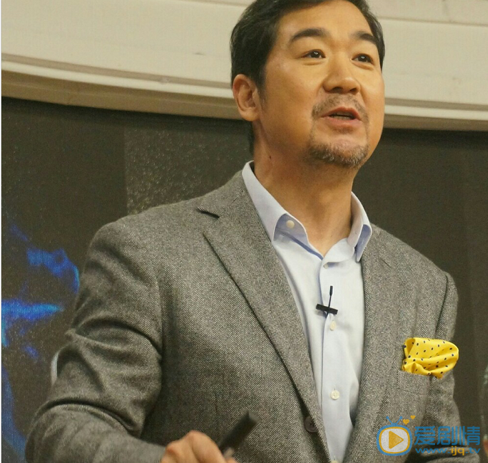 张国立爱的追踪剧照 张国立高清写真_张国立高清剧照