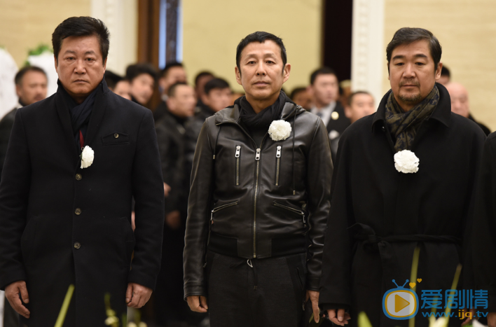 张国立活动照 葛存壮的遗体告别仪式于3月8日上午9点钟在八宝山大礼堂举行。葛优捧父亲遗像神情哀伤，冯小刚、陈凯歌、陈道明、蔡明、张国立等到场缅怀。